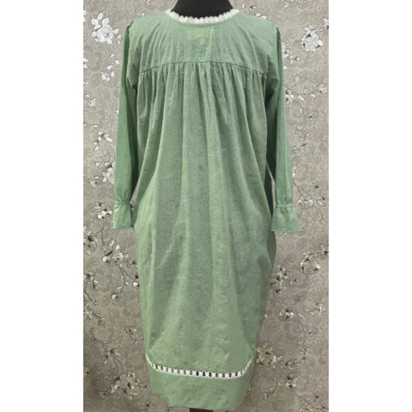 SoieRose SR-1201 Victorian Cotton Nightgown – Sage Green with Lace Accents - Picture 8 of 11